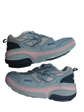 Gravity Defier Ion Light Blue and Pink Women's Aize 7 Athletic Sneakers